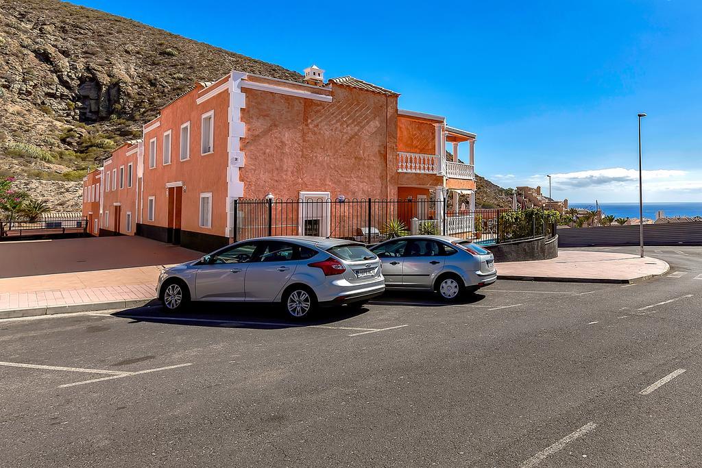 לוס כריסטיאנוס Villa In Los Cristianos מראה חיצוני תמונה