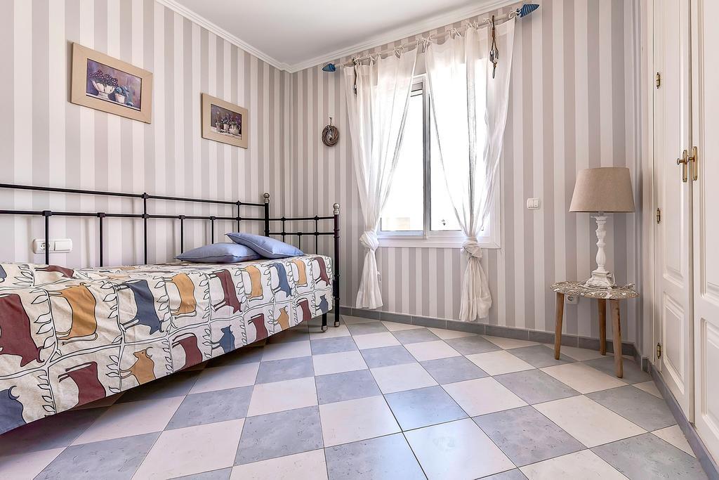 לוס כריסטיאנוס Villa In Los Cristianos מראה חיצוני תמונה