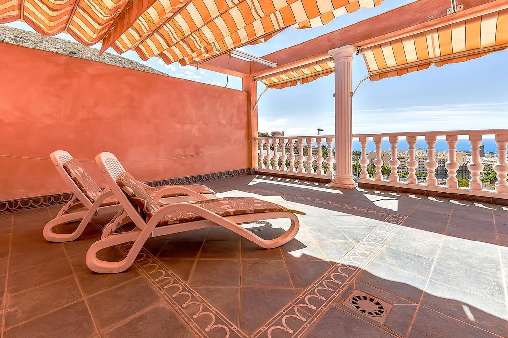 לוס כריסטיאנוס Villa In Los Cristianos מראה חיצוני תמונה
