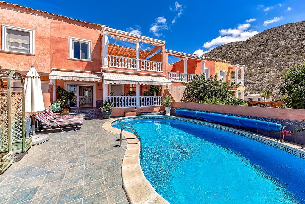 לוס כריסטיאנוס Villa In Los Cristianos מראה חיצוני תמונה